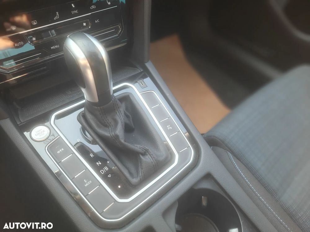 Volkswagen Passat 1.4 TSI DSG GTE - 35