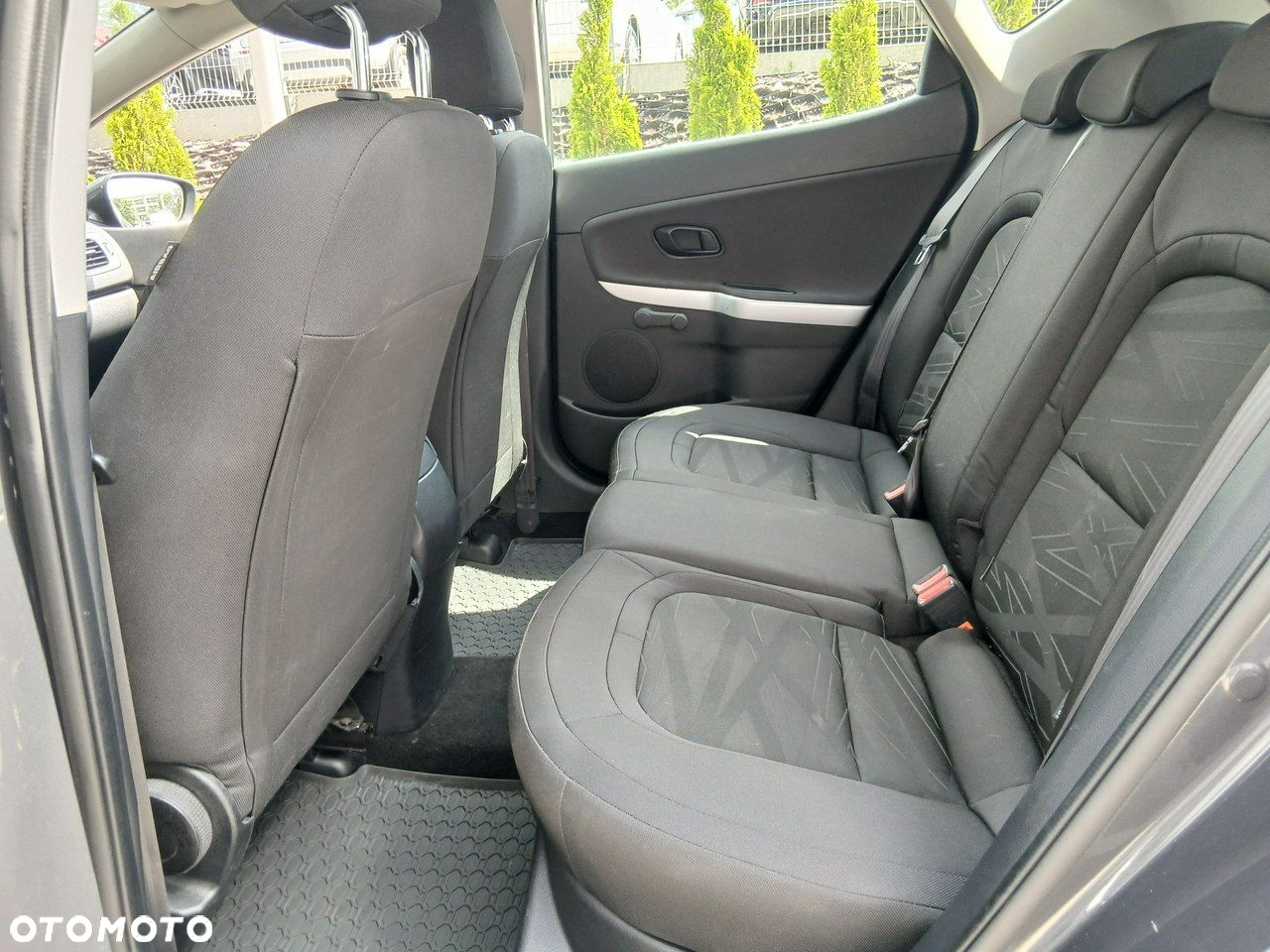 Kia Ceed - 15