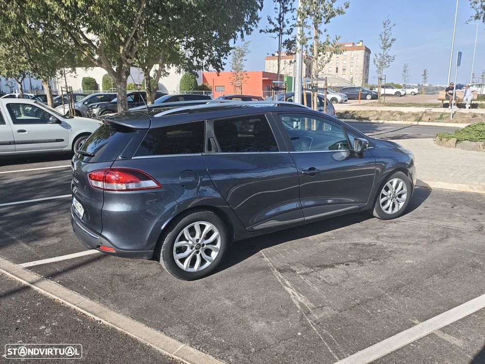 Renault Clio Sport Tourer Energy dCi 90 EDC Intens - 2