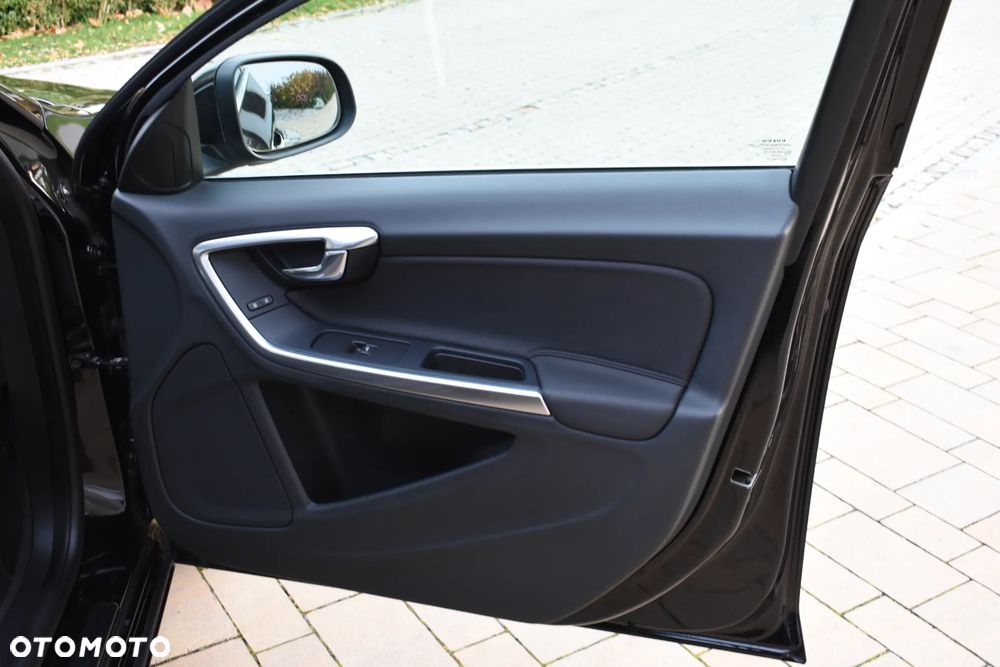 Volvo S60 - 23