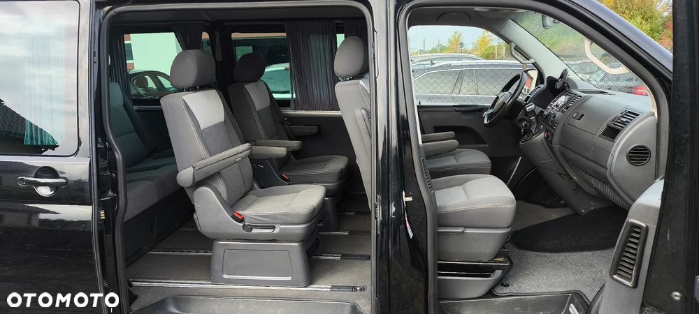 Volkswagen Multivan - 16