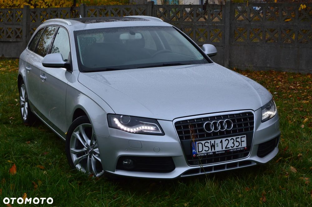 Audi A4 Avant - 1
