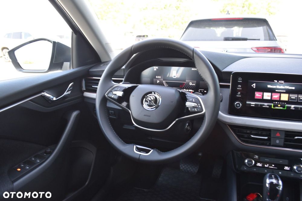 Skoda Scala 1.0 TSI Selection DSG - 10