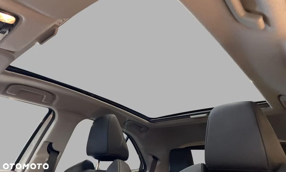 Toyota Yaris Cross - 17