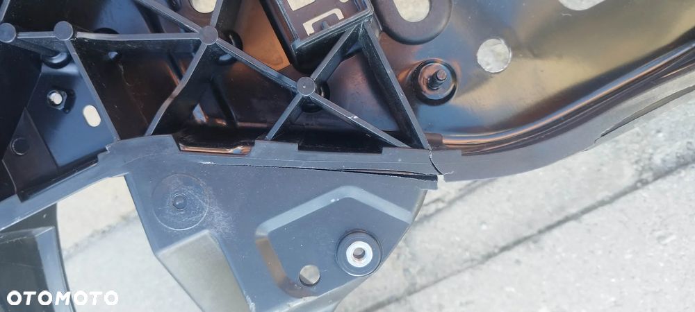 pas przedni wzmocnienie chłodnice hyundai tucson 4 lift - 9