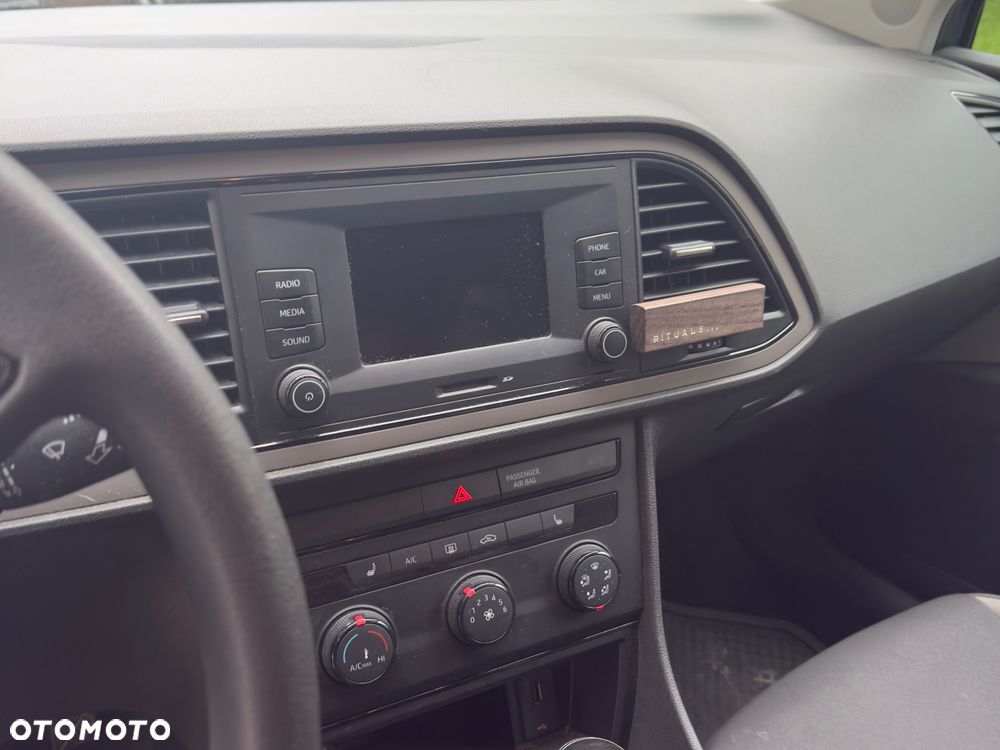 Seat Leon 1.6 TDI Reference - 10