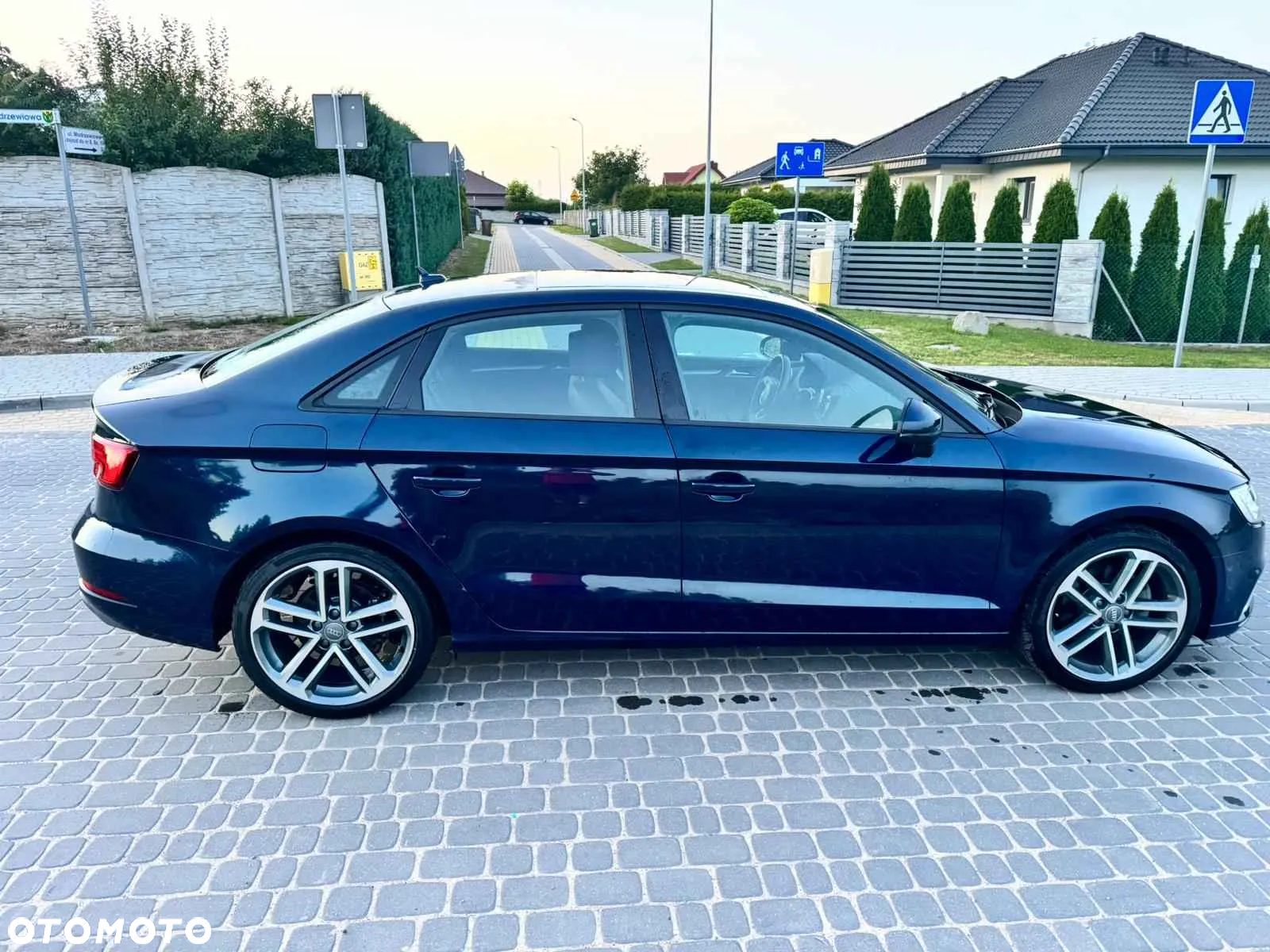 Audi A3 2.0 TFSI Sportback quattro S tronic design - 5