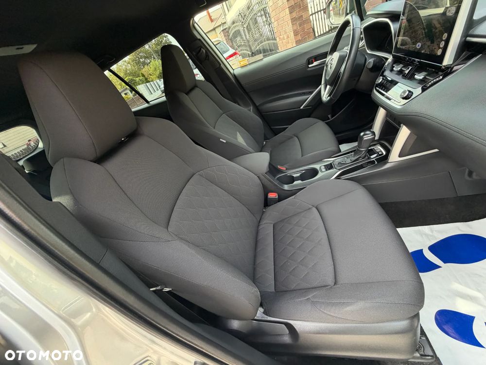 Toyota Corolla Cross 2.0 Hybrid Comfort - 18