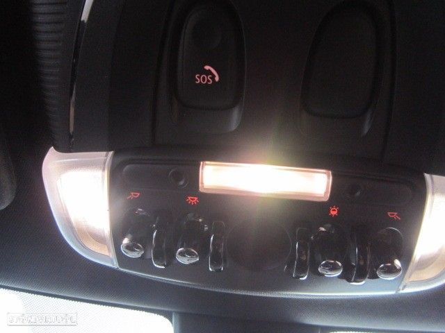 MINI 3 Portas John Cooper Works Auto Desportiva - 40