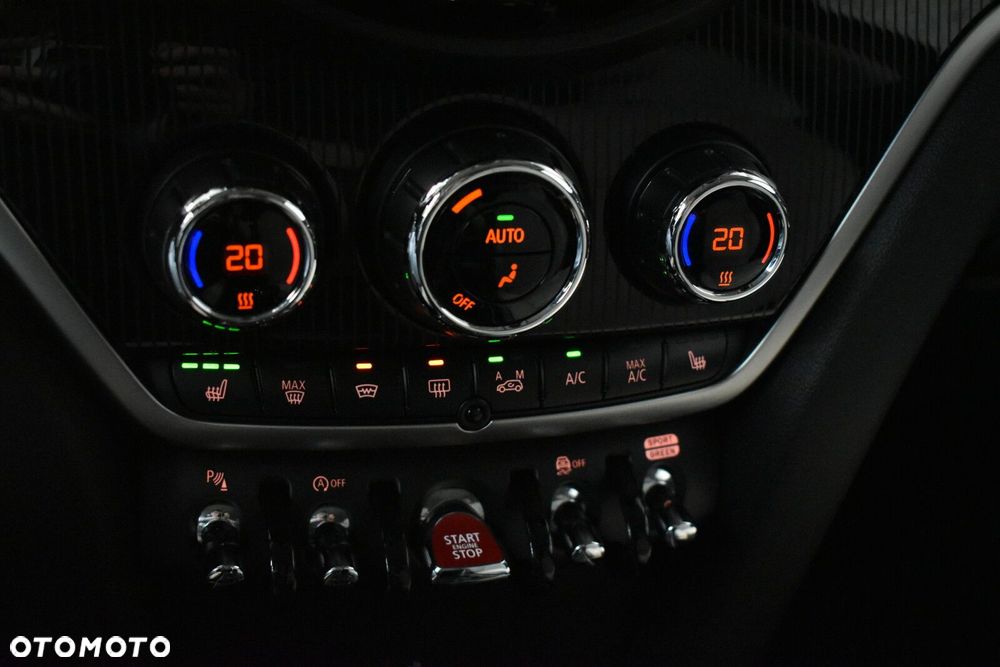 MINI Countryman - 16