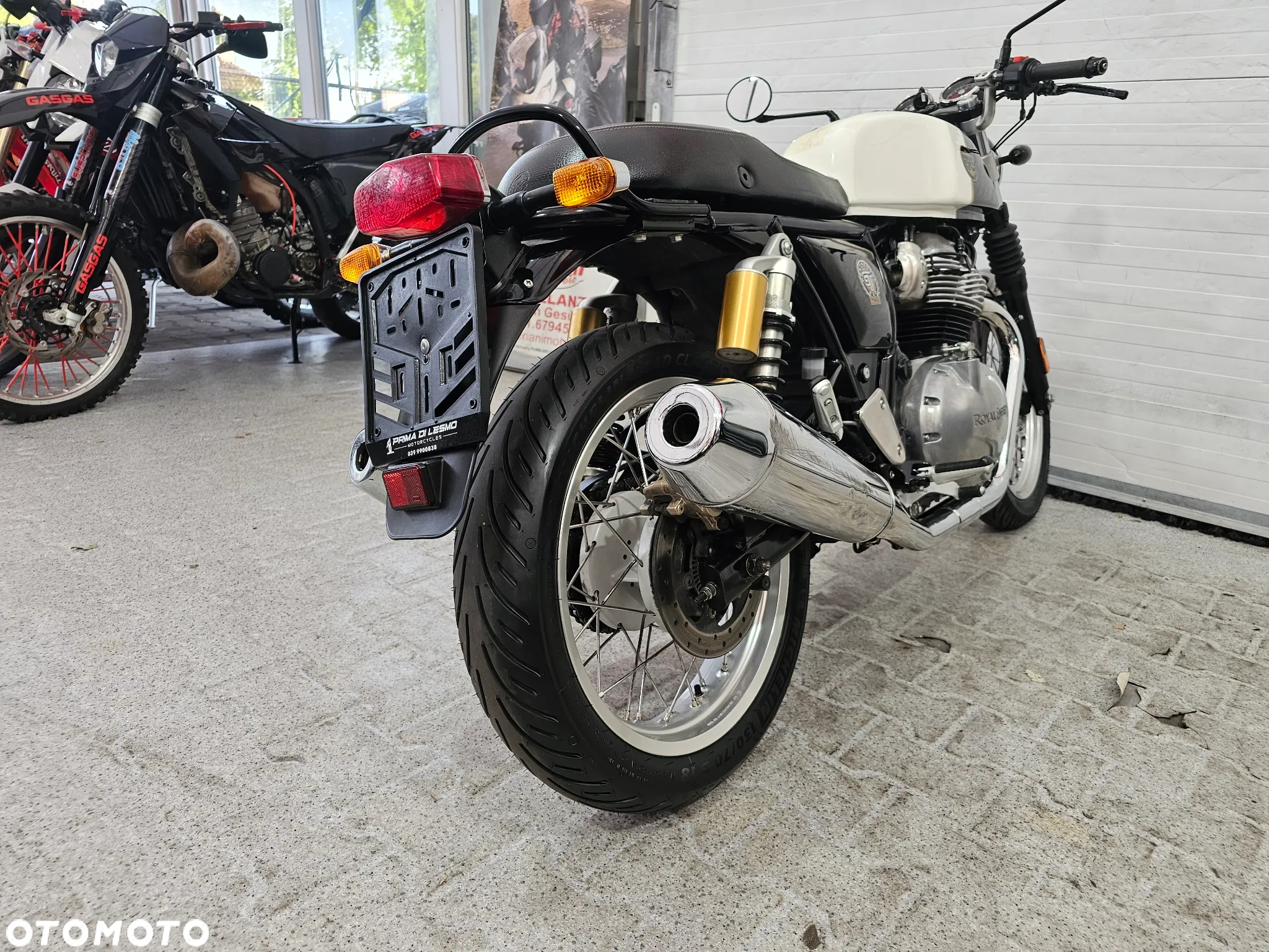 Royal Enfield Continental - 28