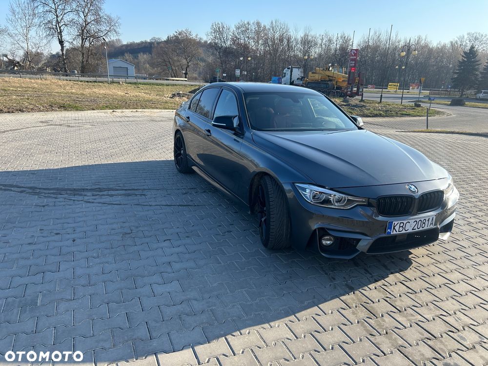 BMW Seria 3 330e iPerformance M Sport Shadow - 15