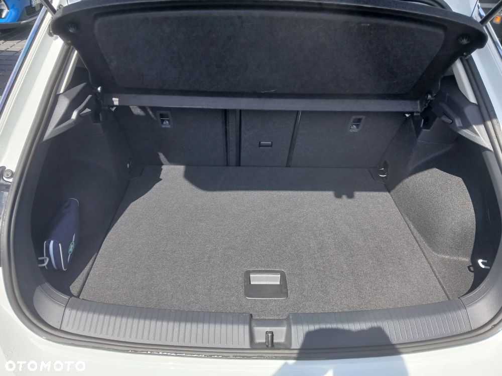 Volkswagen T-Roc 1.5 TSI Life Plus DSG - 6