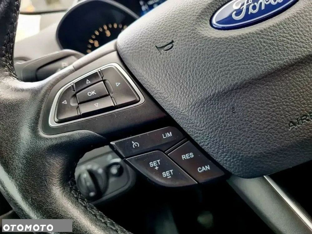 Ford Kuga 1.5 EcoBlue TITANIUM - 17