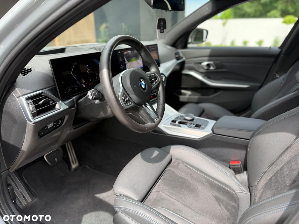 BMW Seria 3 320d xDrive Edition M Sport Shadow - 17