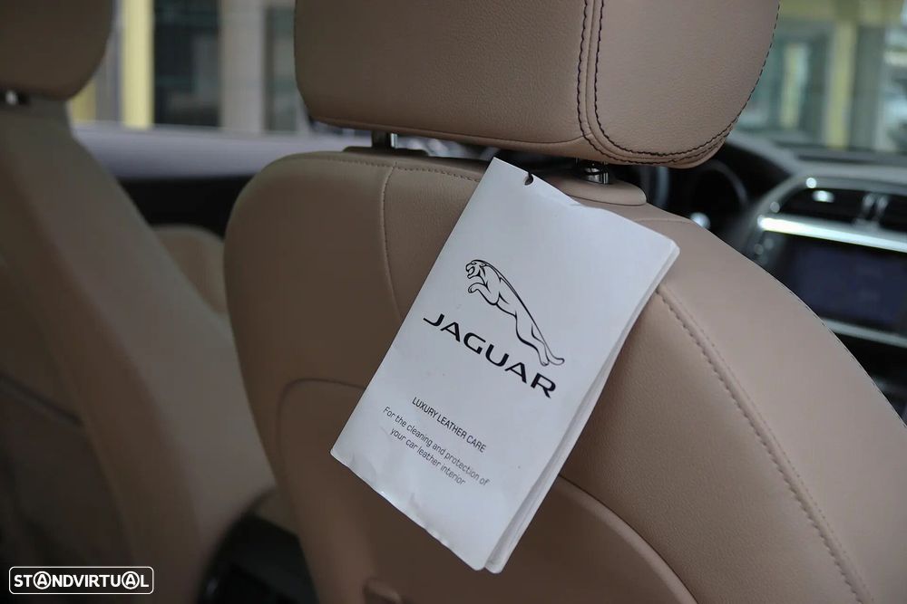 Jaguar F-Pace 20d Aut. Prestige - 31
