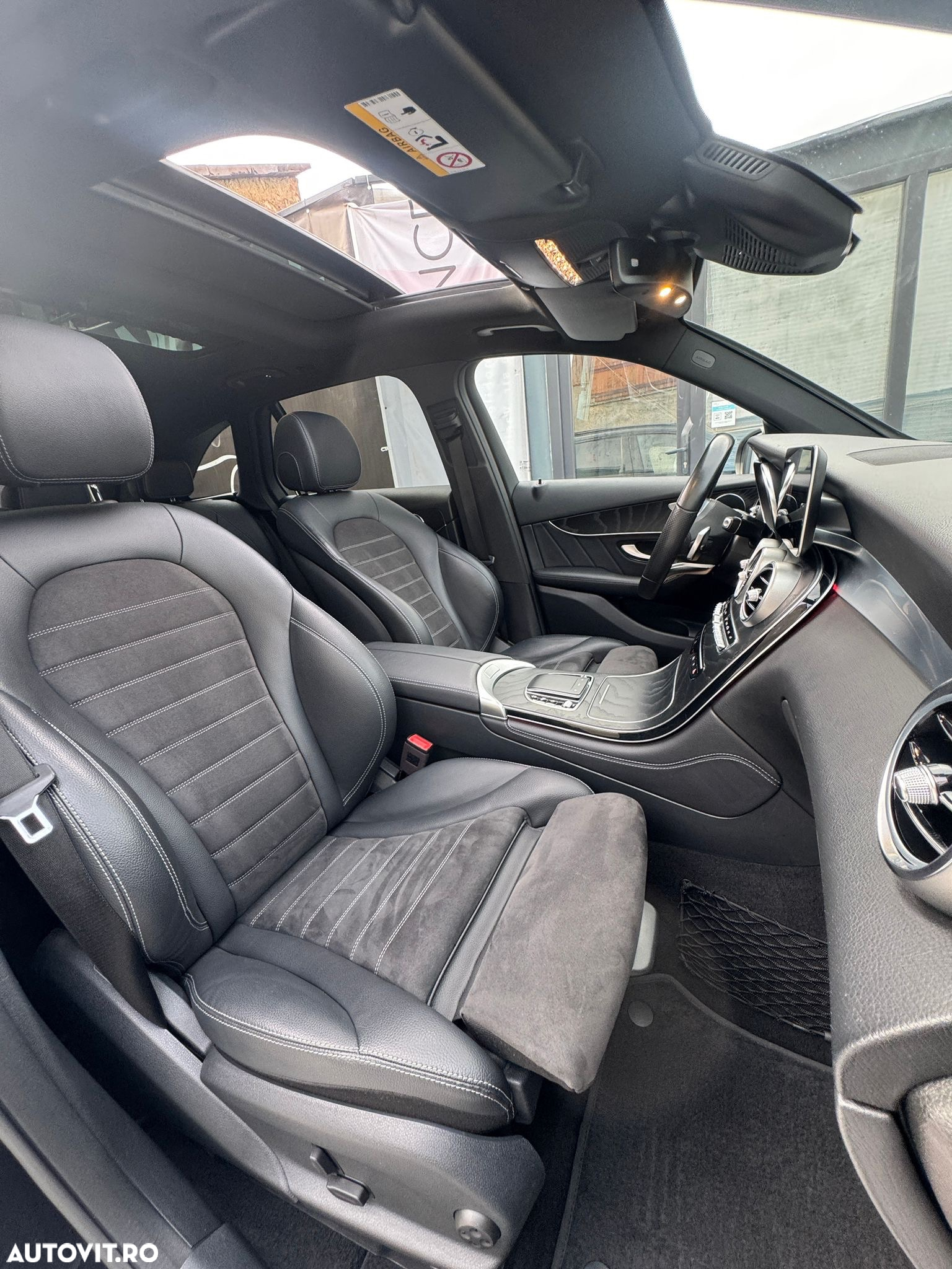 Mercedes-Benz GLC - 14