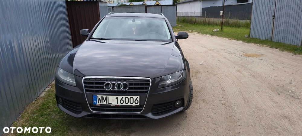 Audi A4 Avant - 1