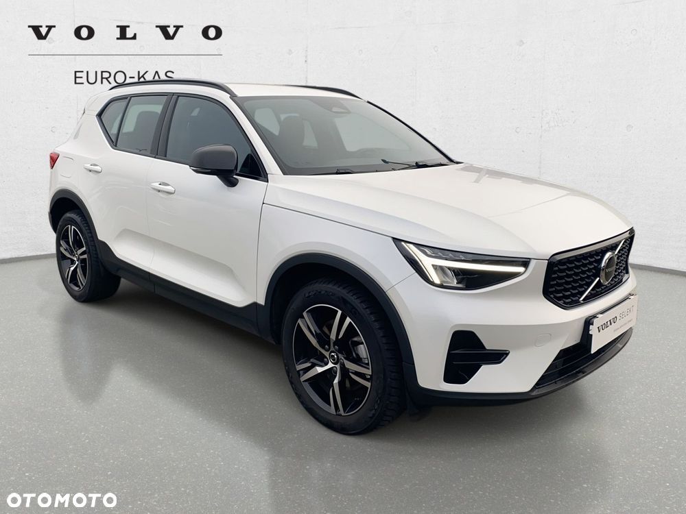 Volvo XC 40 - 3