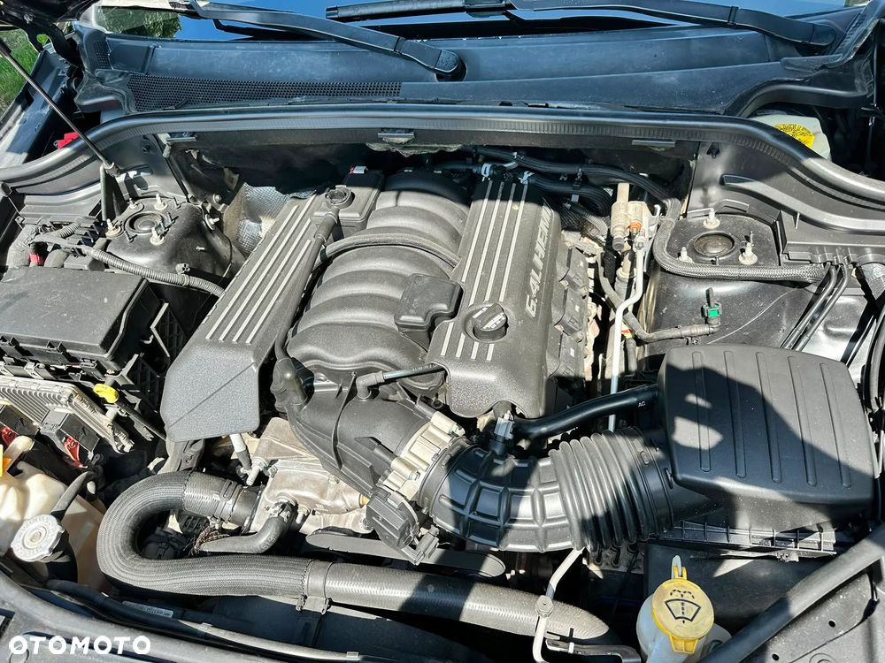 Jeep Grand Cherokee SRT8 - 18