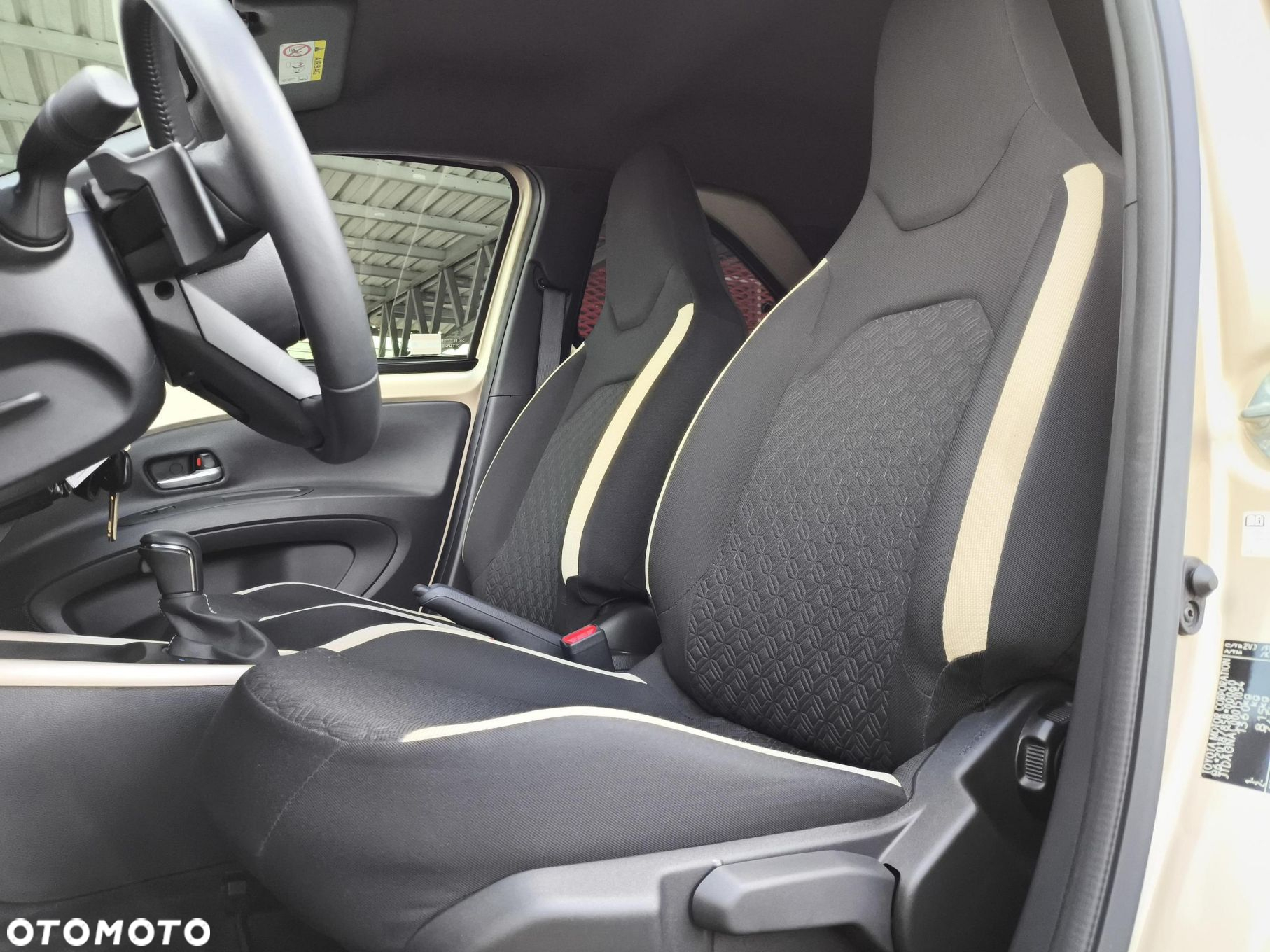 Toyota Aygo X 1.0 VVT-i Style CVT - 15