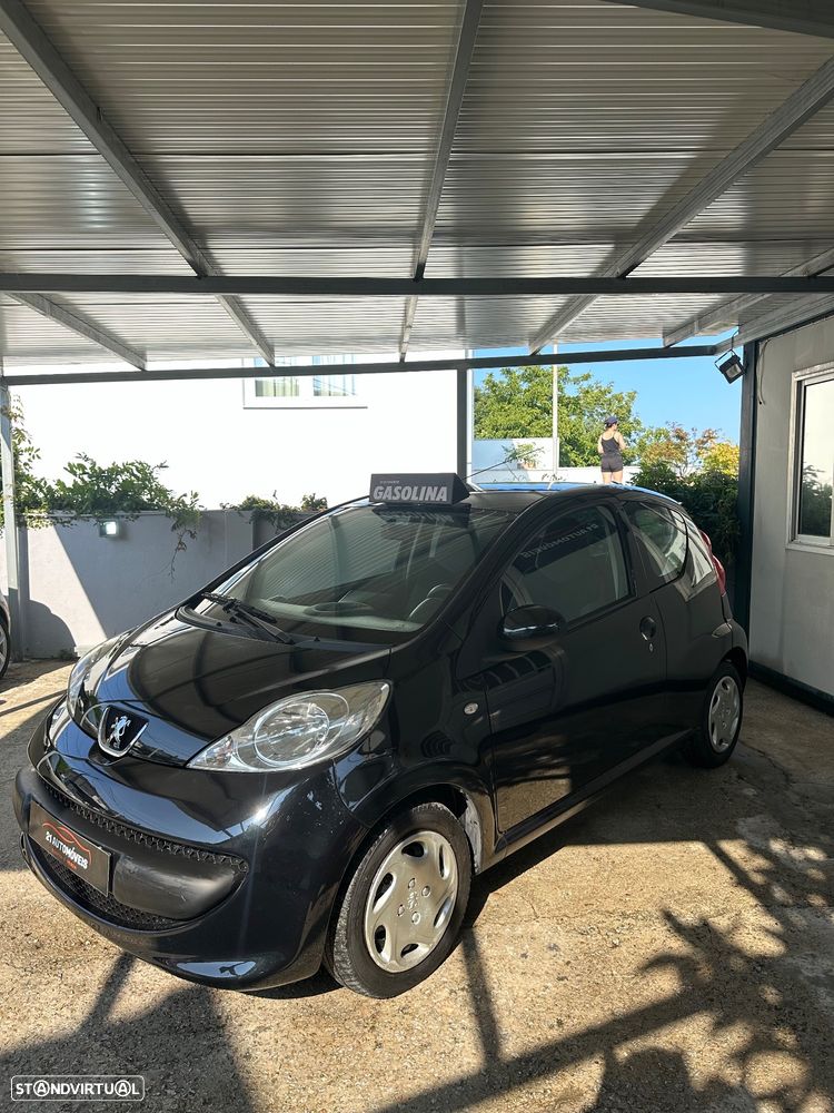 Peugeot 107 1.0 Trendy - 3