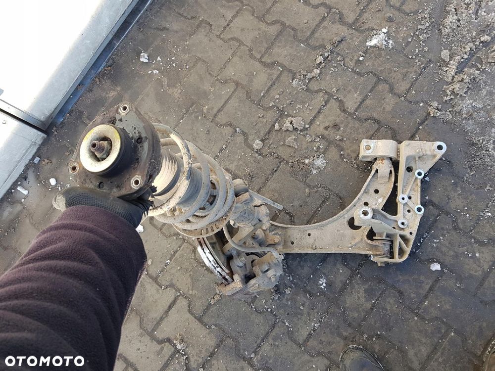 VW GOLF 5 V PLUS 05-08r 1.4 TSI AMORTYZATOR WAHACZ ZWROTNICA PRAWA PRZÓD - 3