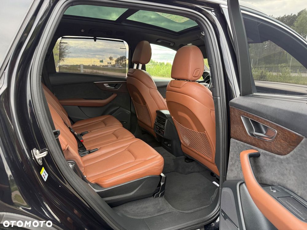 Audi Q7 50 TDI mHEV Quattro S Line Tiptr - 16