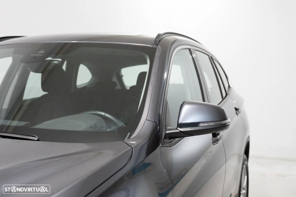 BMW X1 18 d sDrive Advantage - 6