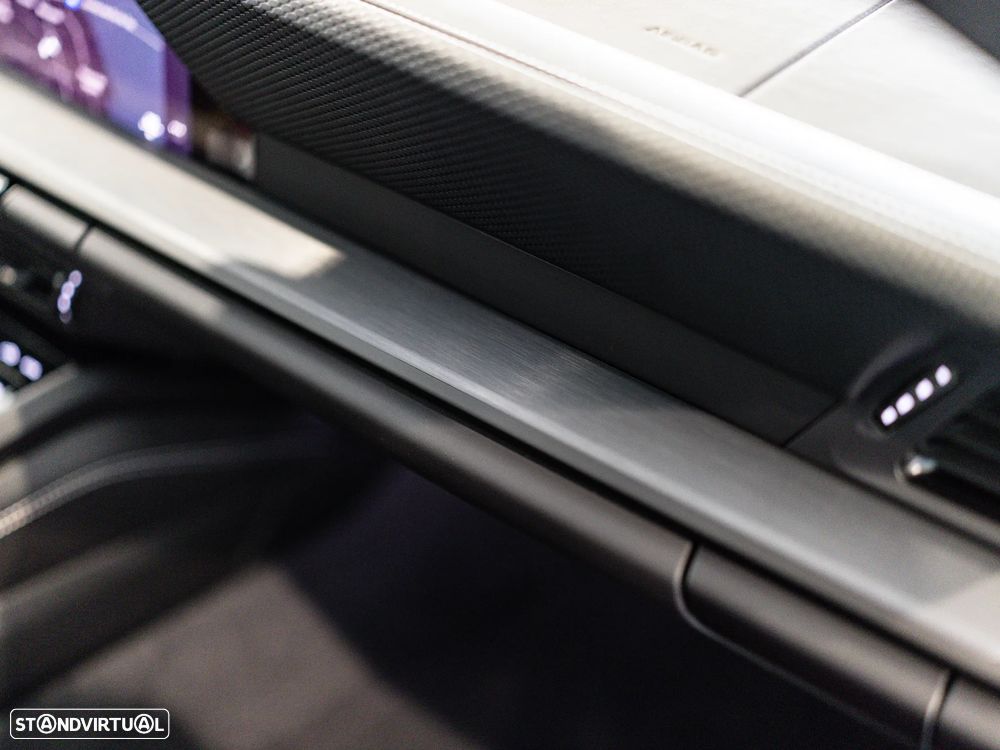 Porsche 911 (992) GT3 Touring Package PDK - 37