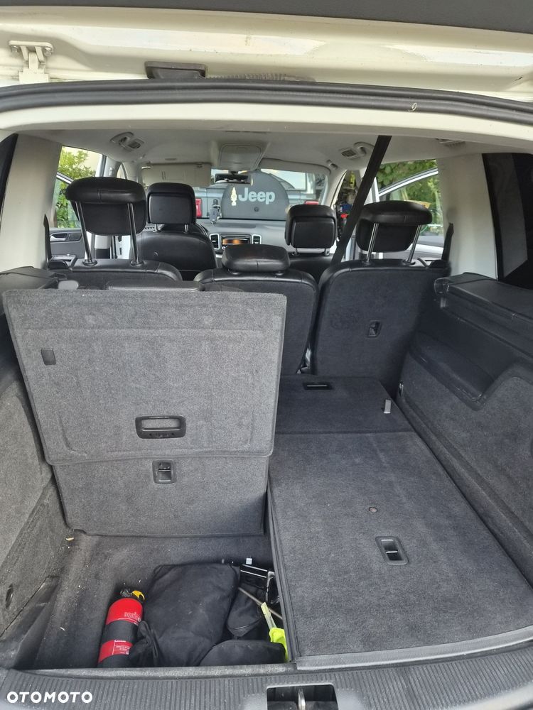 Volkswagen Sharan - 9