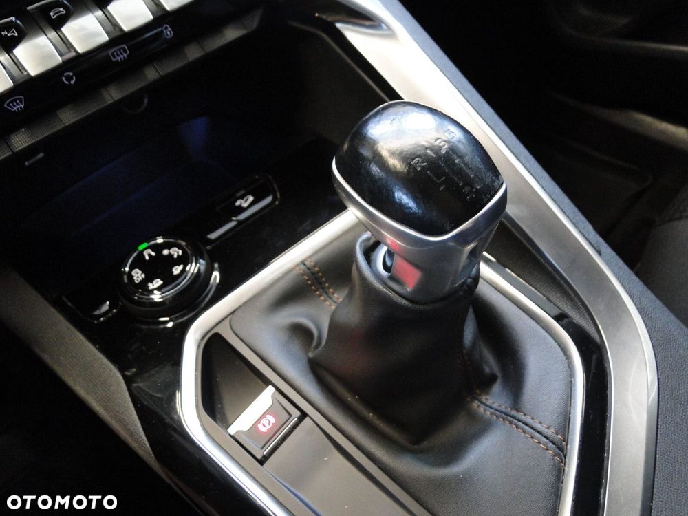 Peugeot 3008 - 29