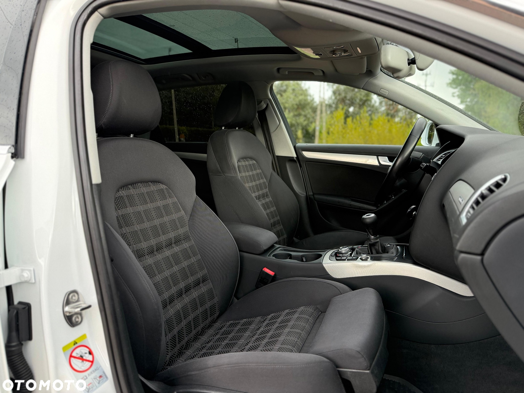 Audi A4 Avant 2.0 TDI DPF quattro S line Sportpaket - 11
