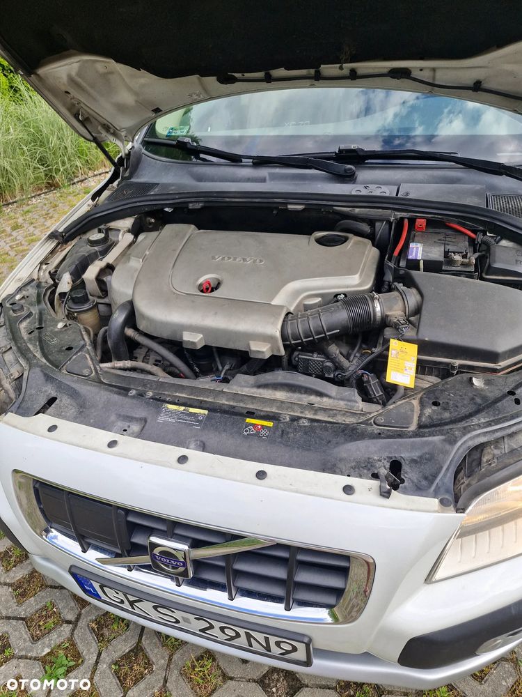 Volvo XC 70 D5 AWD Kinetic - 17