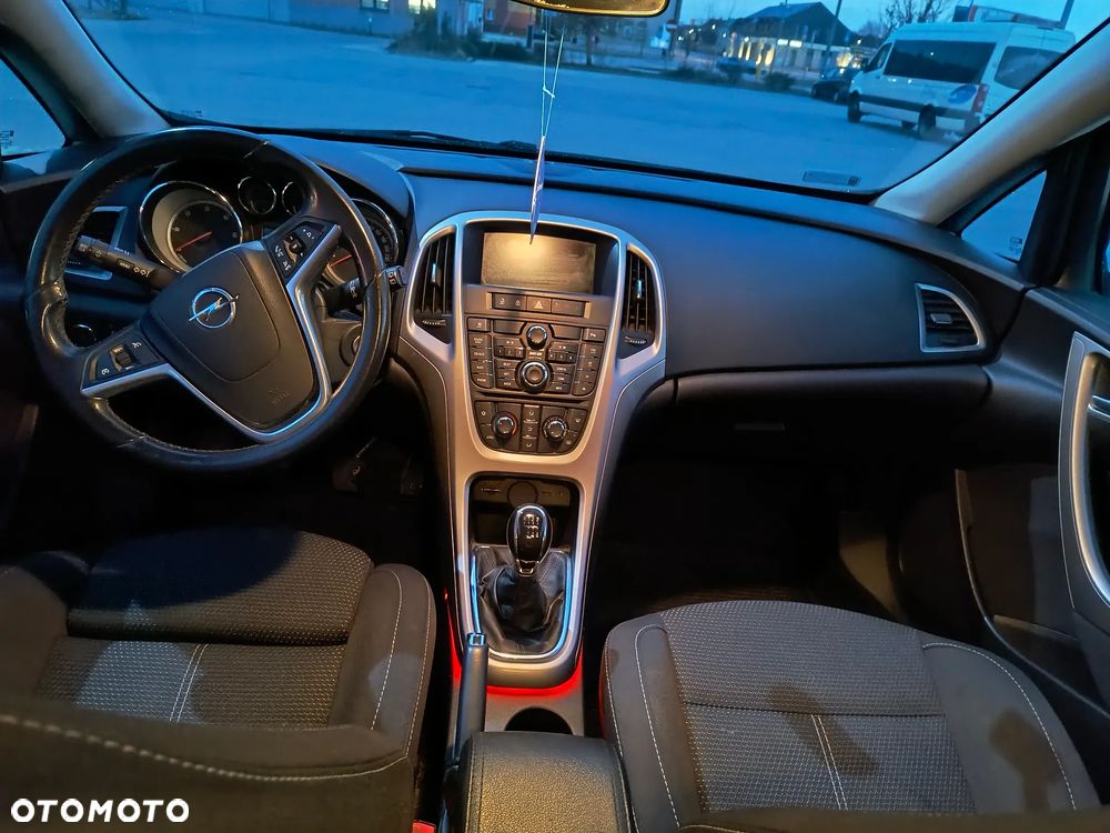 Opel Astra 1.7 CDTI DPF Active - 9