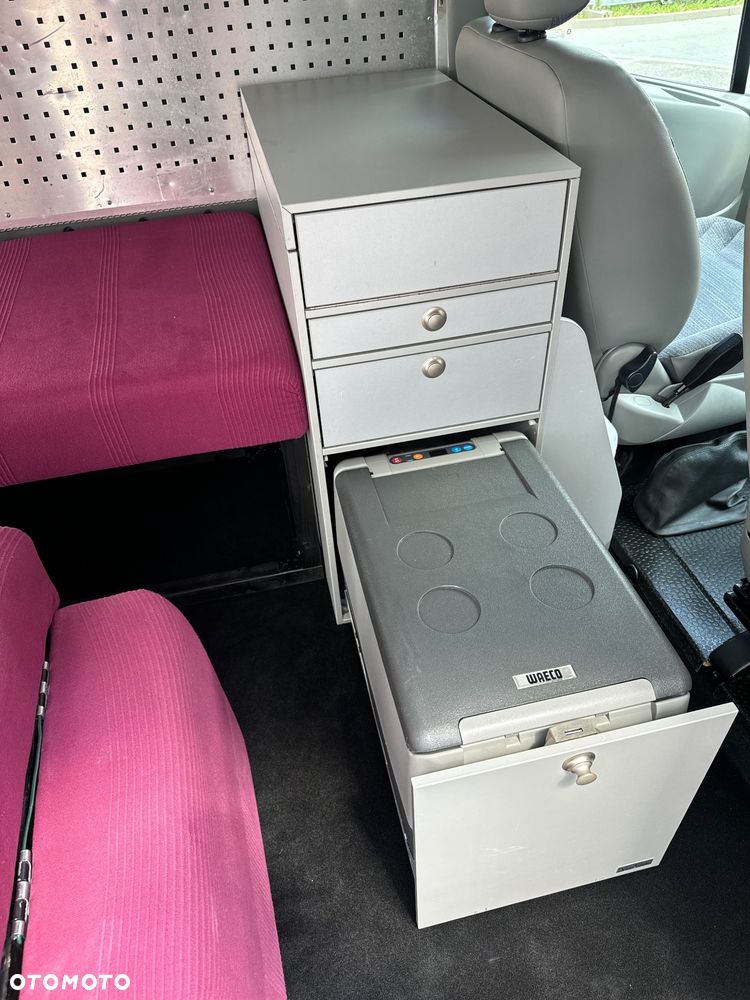 Renault Trafic - 10