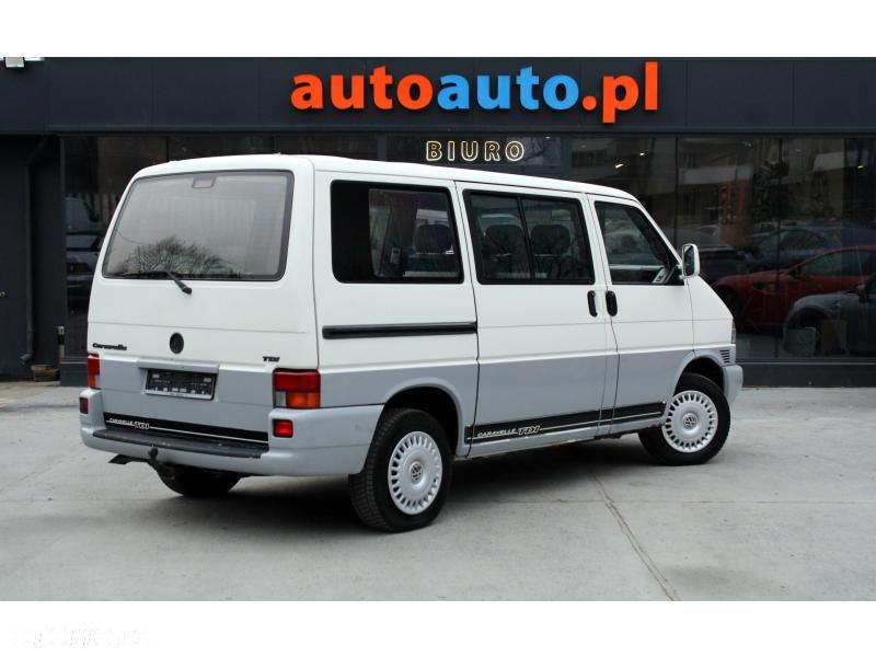 Volkswagen Transporter - 4