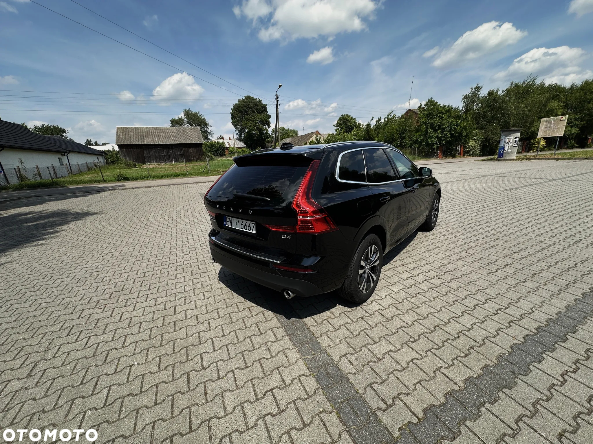 Volvo XC 60 D4 Momentum Pro - 12