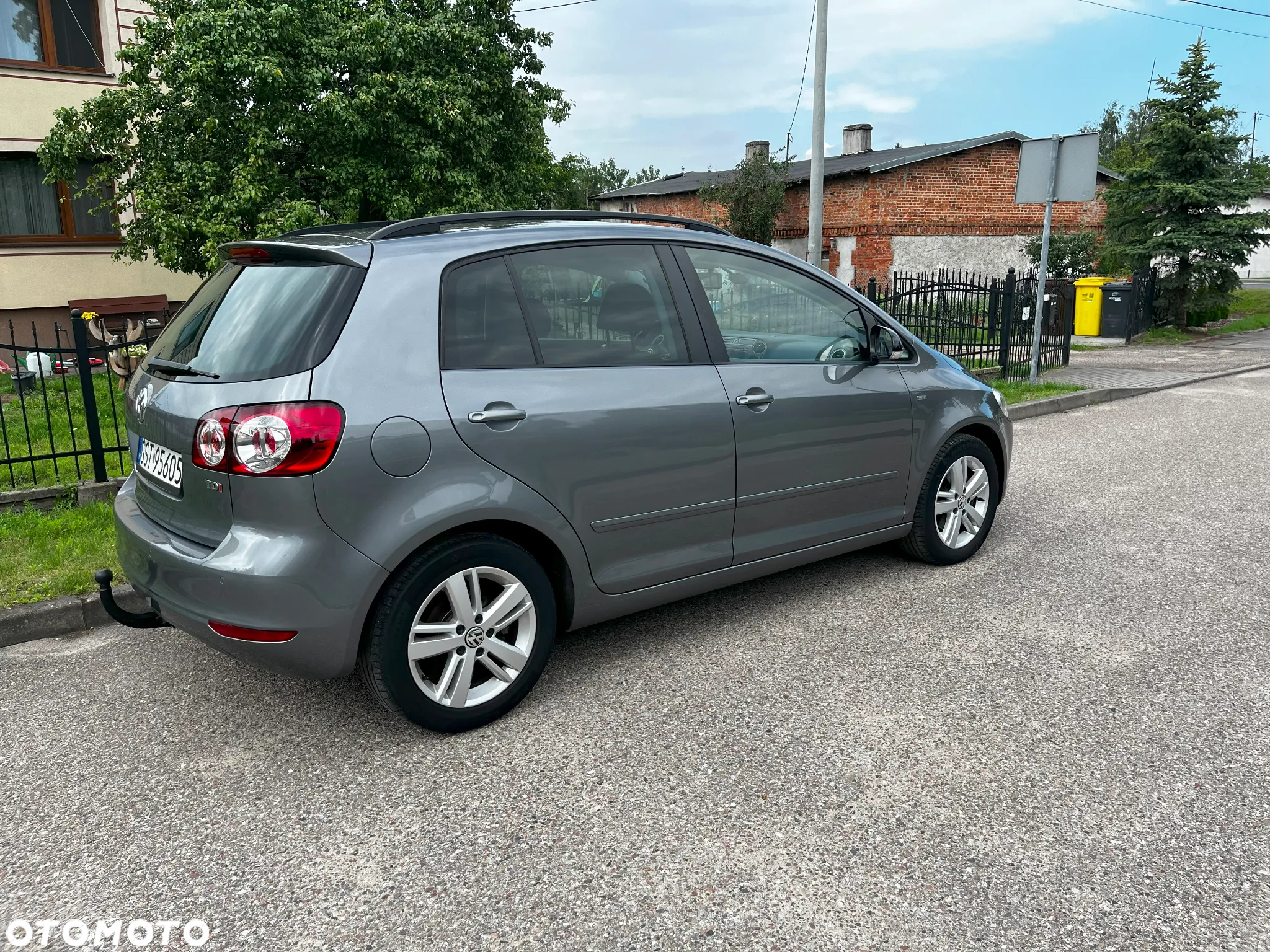 Volkswagen Golf Plus 1.6 TDI DPF MATCH - 3
