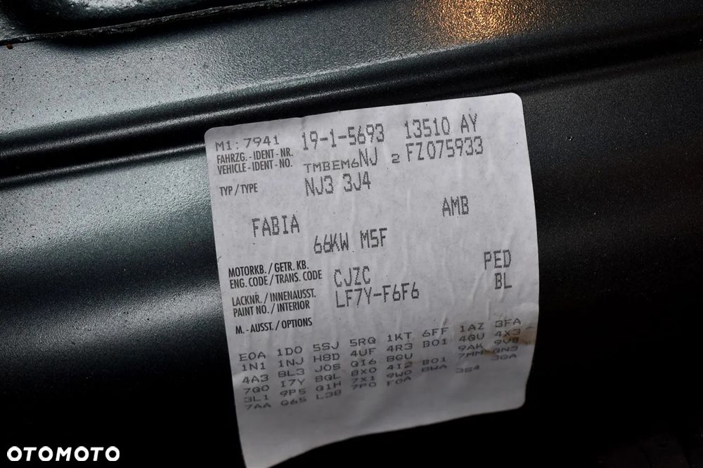 Skoda Fabia 1.2 TSI Cool Edition - 39