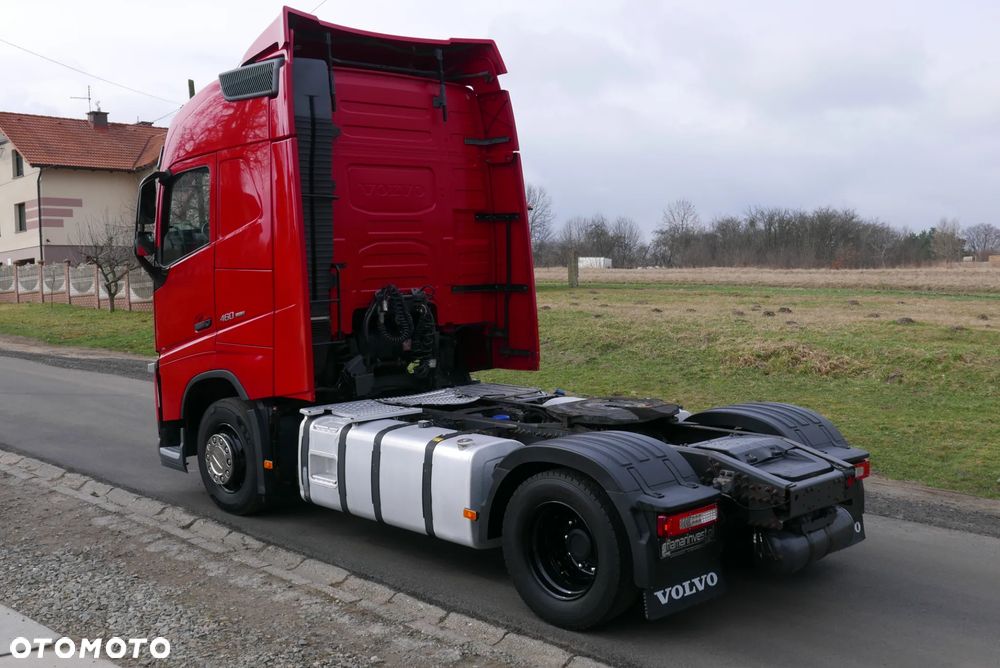 Volvo FH4 460 EURO 6 STANDARD AUTOMAT SALON PL KLIMA POSTOJOWA - 32