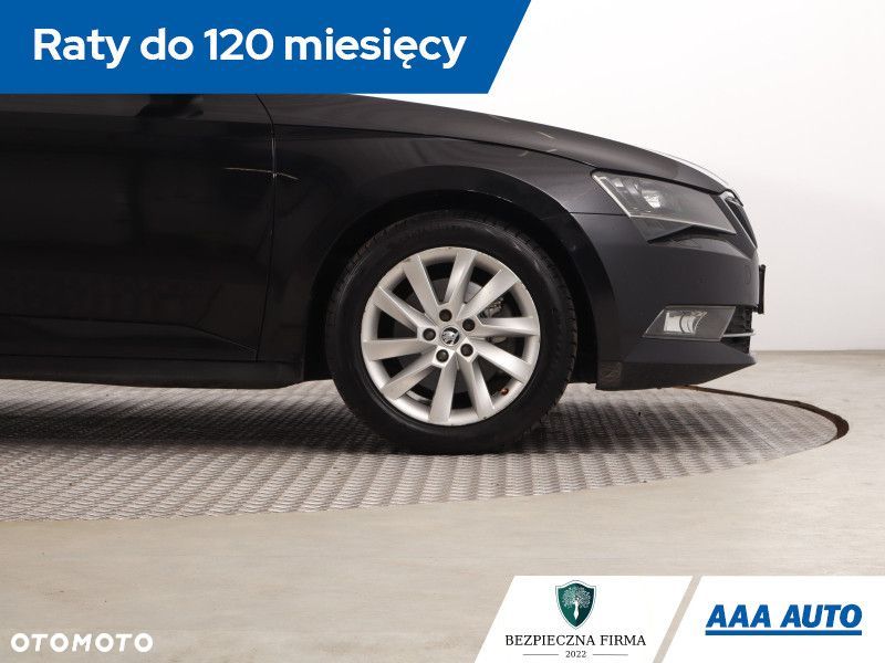 Skoda Superb - 16