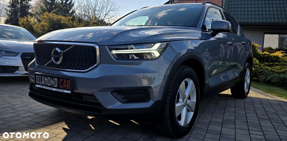 Volvo XC 40 T3 Momentum Pro - 3