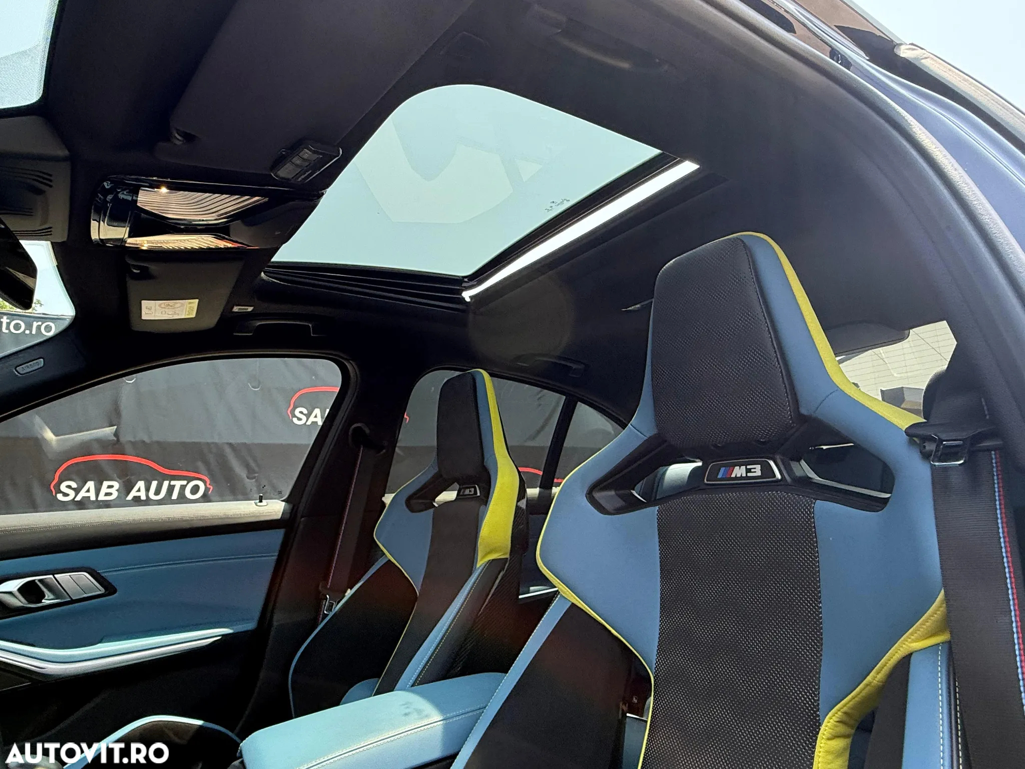 BMW M3 Competition M xDrive - 14