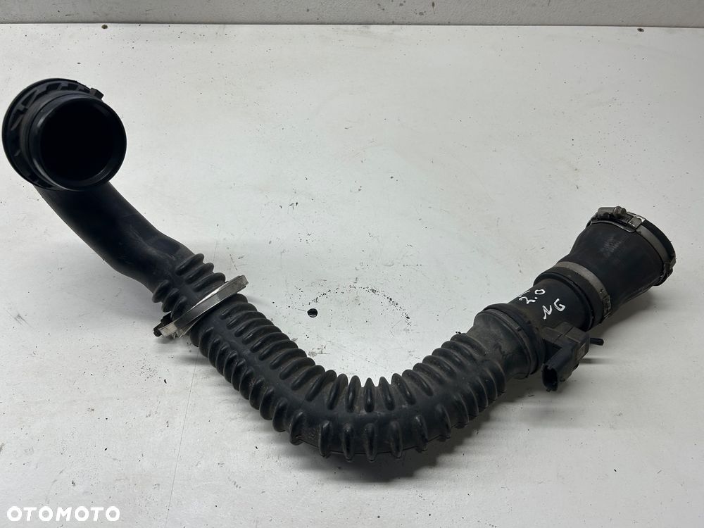 Przewód powietrza , intercoolera rura dolotowy Saab 95 Ng / Opel Insignia 2.0 turbo 2003269 - 1