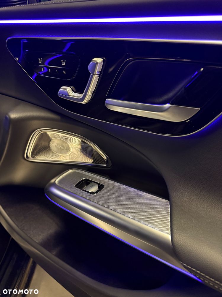 Mercedes-Benz Klasa E 300de 4Matic 9G-TRONIC AMG Line NIGHT Edition - 10