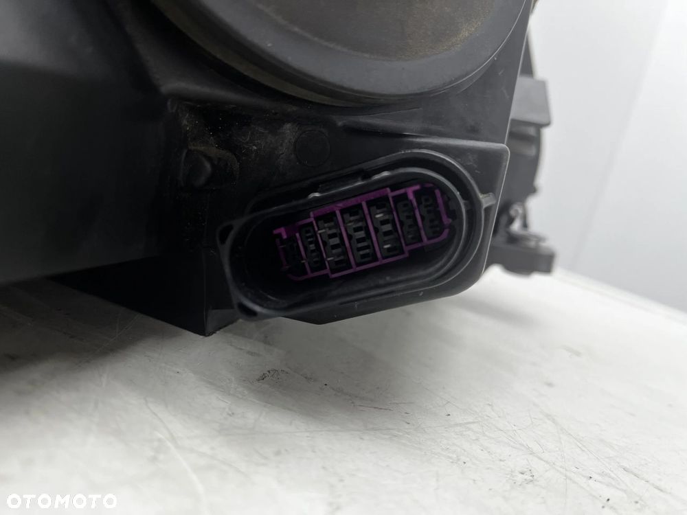 Lampa reflektor VW Tiguan 1 I 5n LIFT 10-16r. lewa przednia XENON EU skrętna doświetlanie zakrętów + - 18