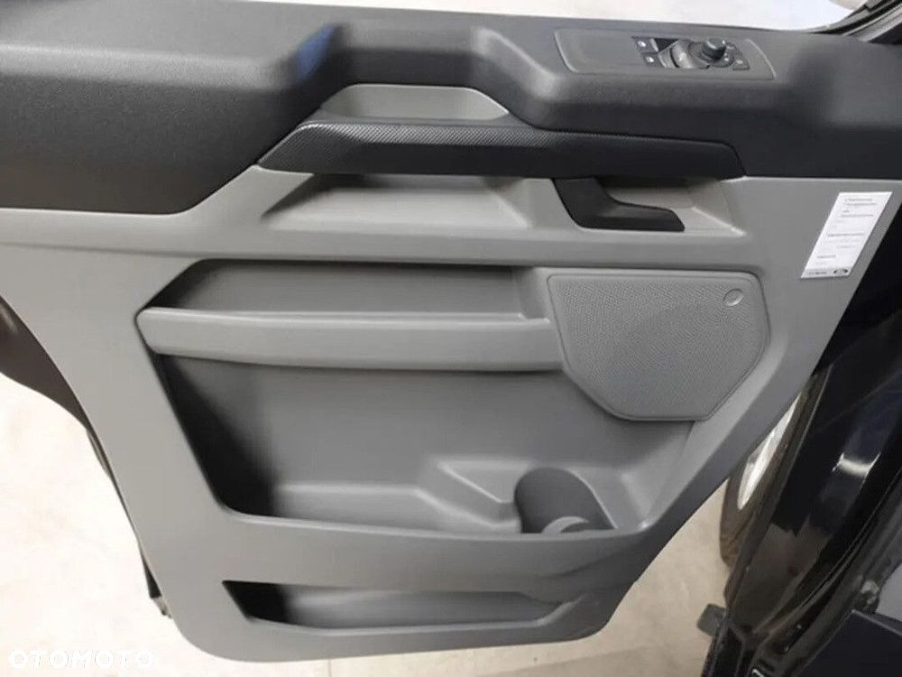 Ford transit-custom FORD TRANSIT CUSTOM VAN TREND L2 2.5 PHEV 232KM CVT FWD - 7