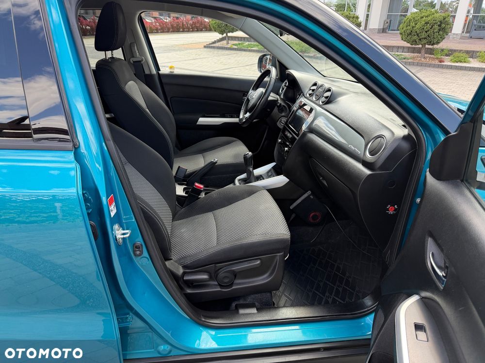 Suzuki Vitara 1.6 (4x4) Allgrip Comfort+ - 19