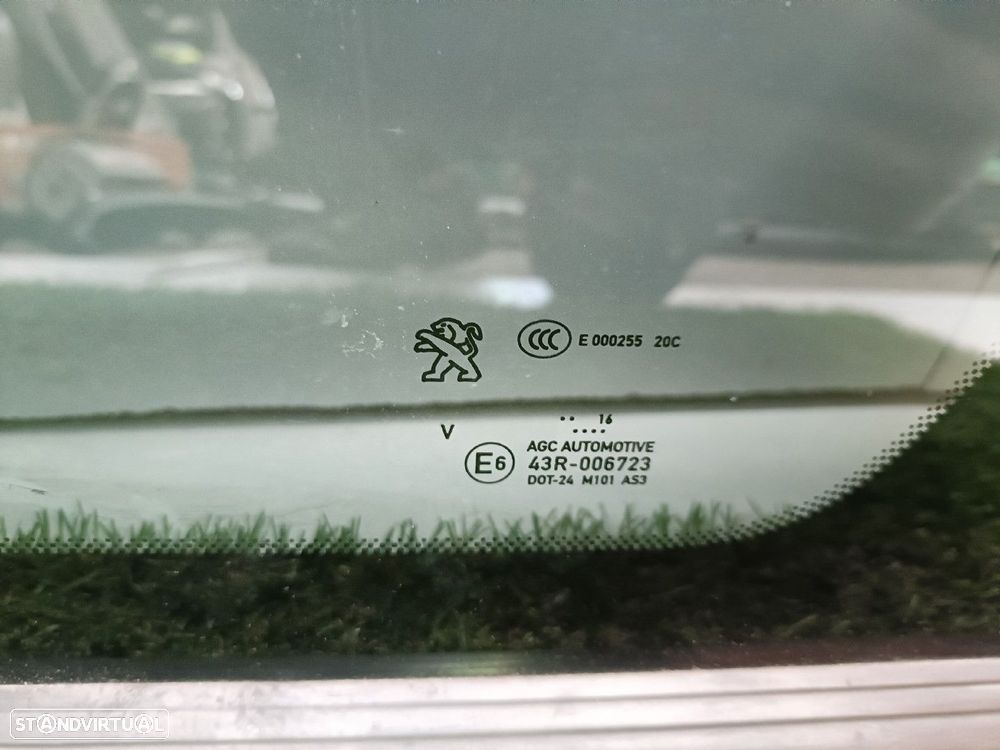 Vidro Lateral / Ilharga Peugeot 308 Sw Ii - 2